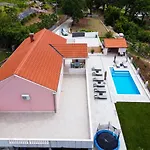 Luxurious Villa In Gruda With Pool