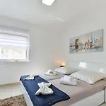 Apartments Olujic