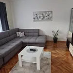 Apartman Ena, Biograd Na Moru