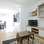Apartments Iva