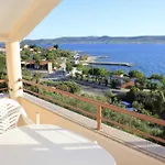 Apartmani Lucija