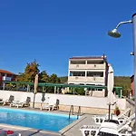 Apartment Tony With Private Pool