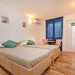 Bis Studio Apartment 3