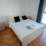 Luka Apartment