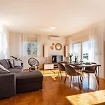Apartment Visnjik - Self Check-In