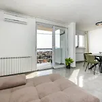 Apartman Loro 1