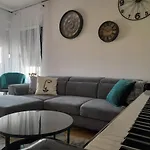 Piano Penthouse Apartment