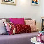 Crown Apartments - Diamond Studio