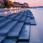 “Minipalais” Apartment In The Heart Of Zadar