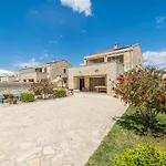 Villa Karin With Heated Pool