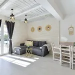 Villa Karin With Heated Pool