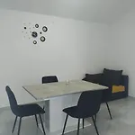 Apartmani Miro