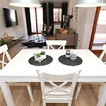 Villa Antisin With Heated Pool