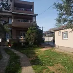 Apartmani Miro