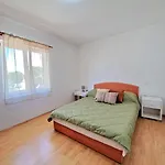 Three Bedroom Apartment Niko