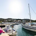 Tilagus Holiday Villa - Nostromo