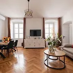 Throne Of Dubrovnik Apartment 2