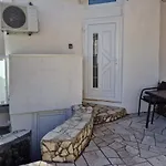 Apartment Ana Lozica With Terrace