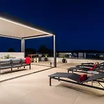 Penthouse Liv