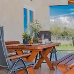 Holiday House Paula