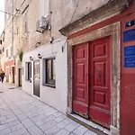 Cozy Studio Cvita