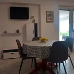 Apartments By The Sea Kuciste, Peljesac - 12832