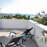 Premium Residence Ventus Rosa - Bora Penthouse