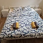 Sea Shell Apartments