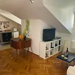 Apartment Lati