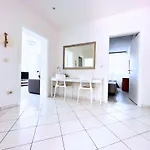 The Martinez Holiday House - Zadar