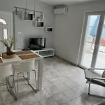 Apartmani Mai Drage 50M From The Sea