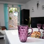 Wave N' Sea Apartment With A Private Pool