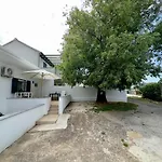 Matek Family & Studio Apartment Rovanjska