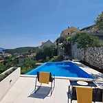 Villa Mardia- Sea View Infinity Pool Built 2023