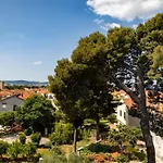 Lusea Apartment