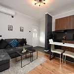 Apartment Ascend