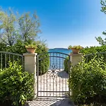 Beach Apartment Villa Carmen