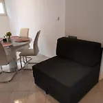 Dine Apartment