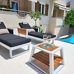 Calypso Royal Apartment