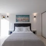 Alex - Lapad, Great Location
