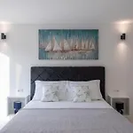 Alex - Lapad, Great Location
