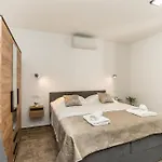 Apartman Zorenija