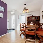 Big Apartment Near Center