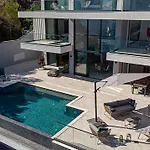 Villa Korcula Grandeur 5 Bedrooms Stunning Waterfront Setting Direct Sea Access