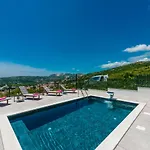 Villa Vista