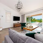 Luxury Vila Divina-Exceptional Privacy