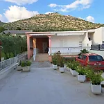 Apartments Ivica