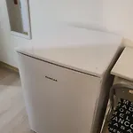 Varos Apartment And Separate Room