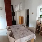 Apartman Tino Kustic 2