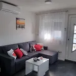 Apartman Moni